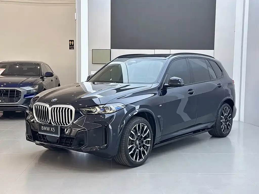 BMW X5 — фото 1