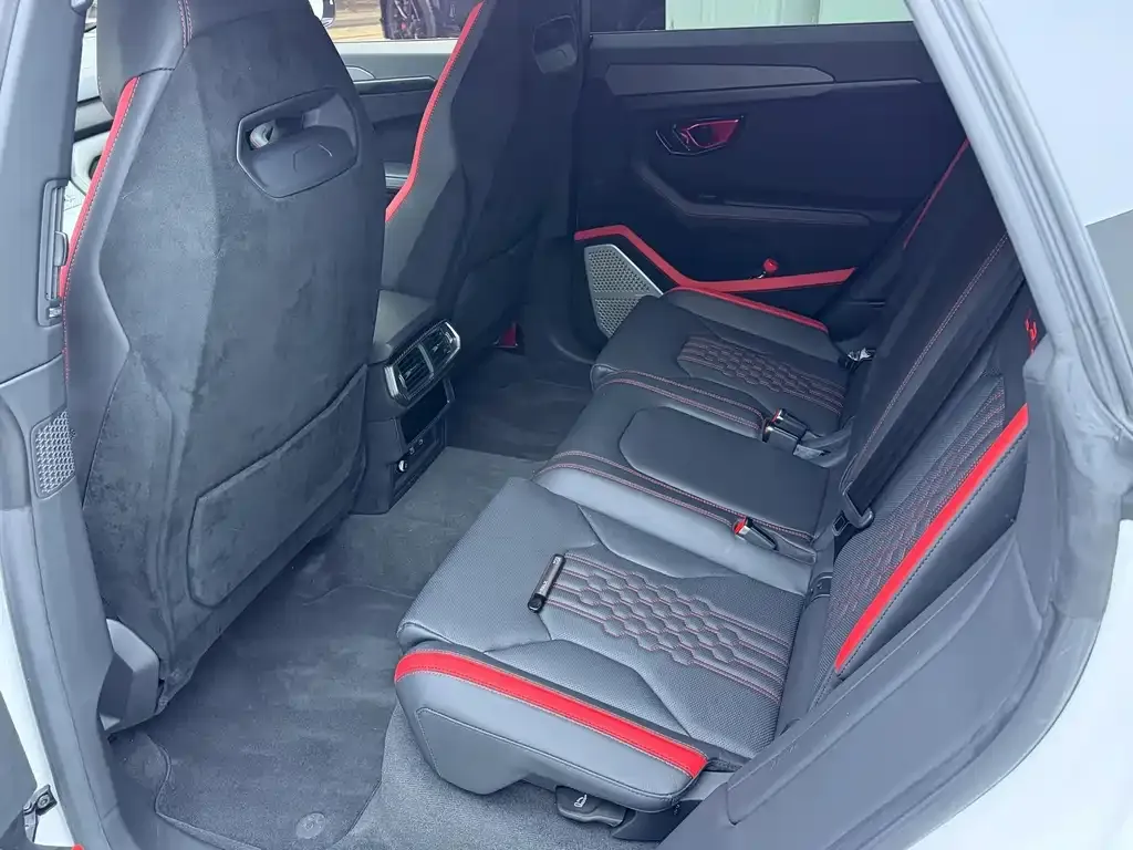 Lamborghini Urus — фото 2