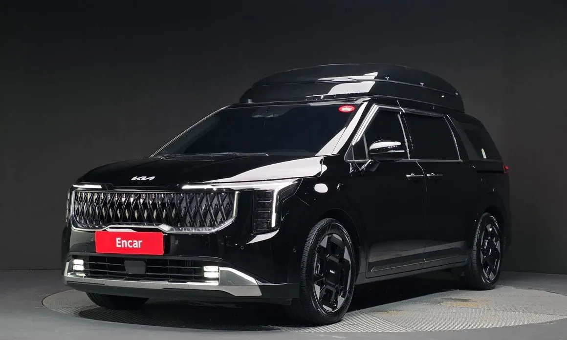Kia Carnival — фото 1