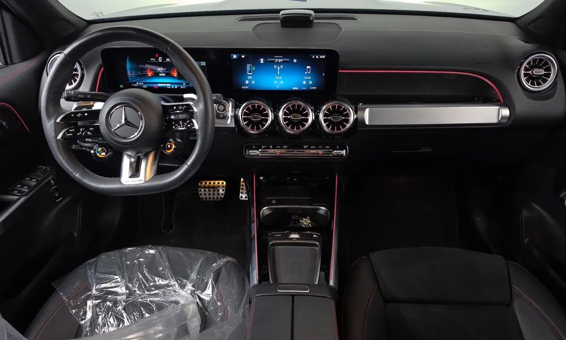 Mercedes-Benz GLB-Class — фото 10