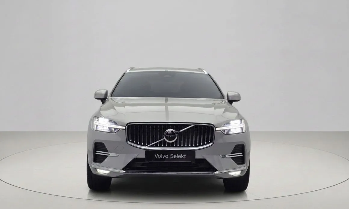 Volvo XC60 — фото 2