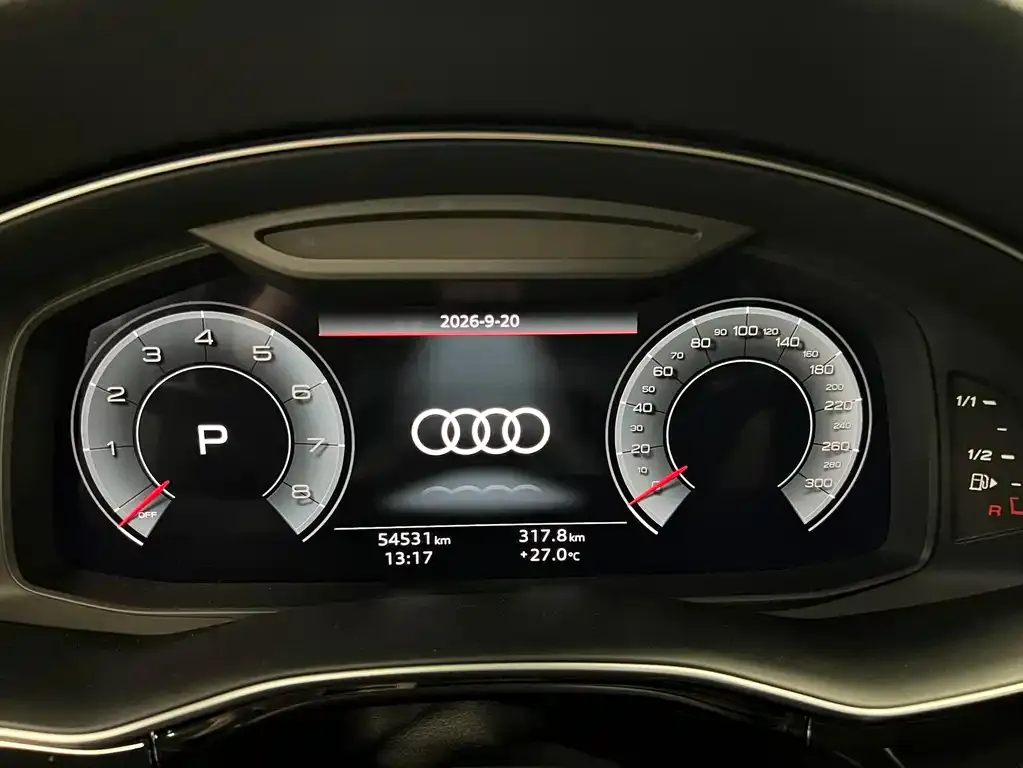 Audi Q7 — фото 2