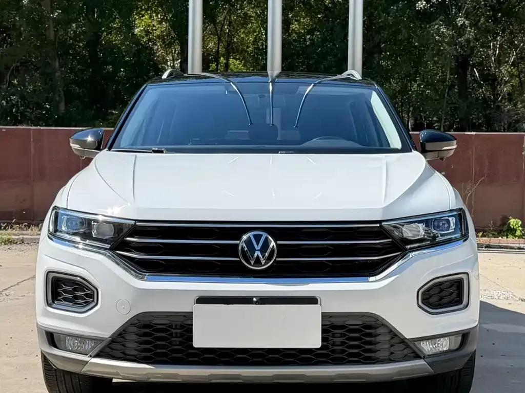 Volkswagen T-Roc — фото 5