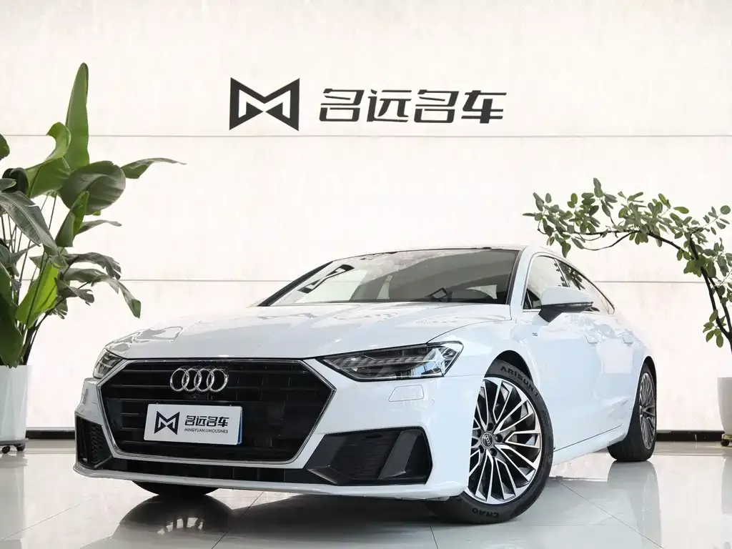 Audi A7 — фото 1