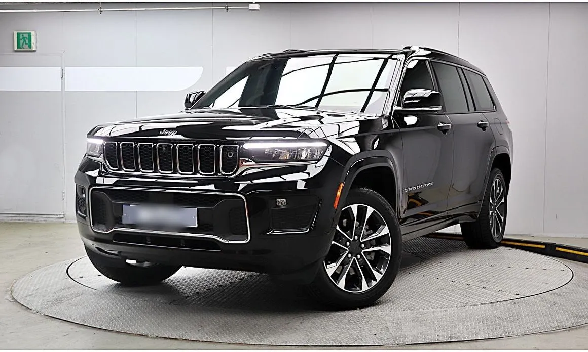 Jeep Cherokee — фото 1
