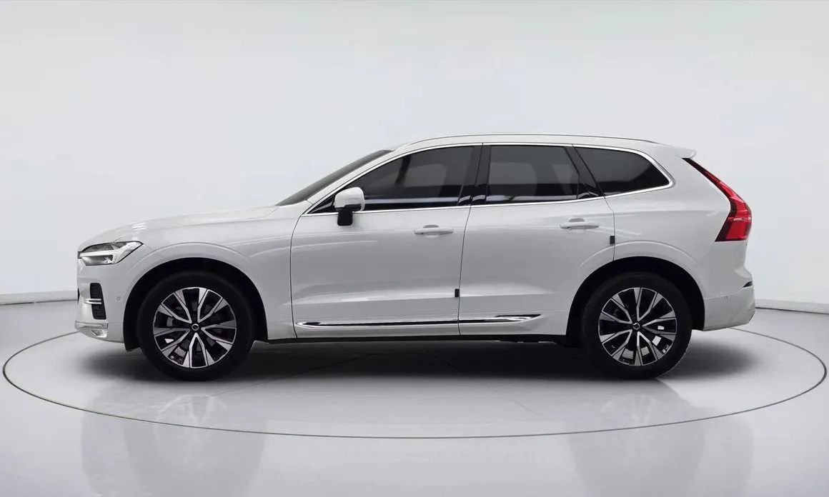Volvo XC60 — фото 4