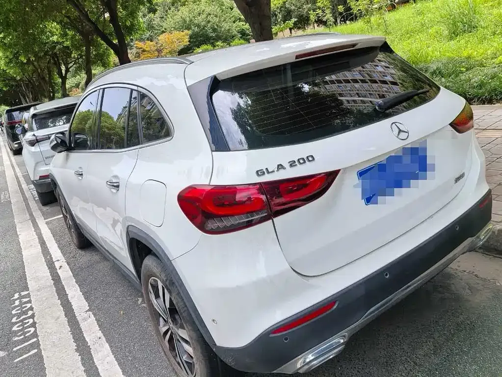 Mercedes-Benz GLA — фото 8
