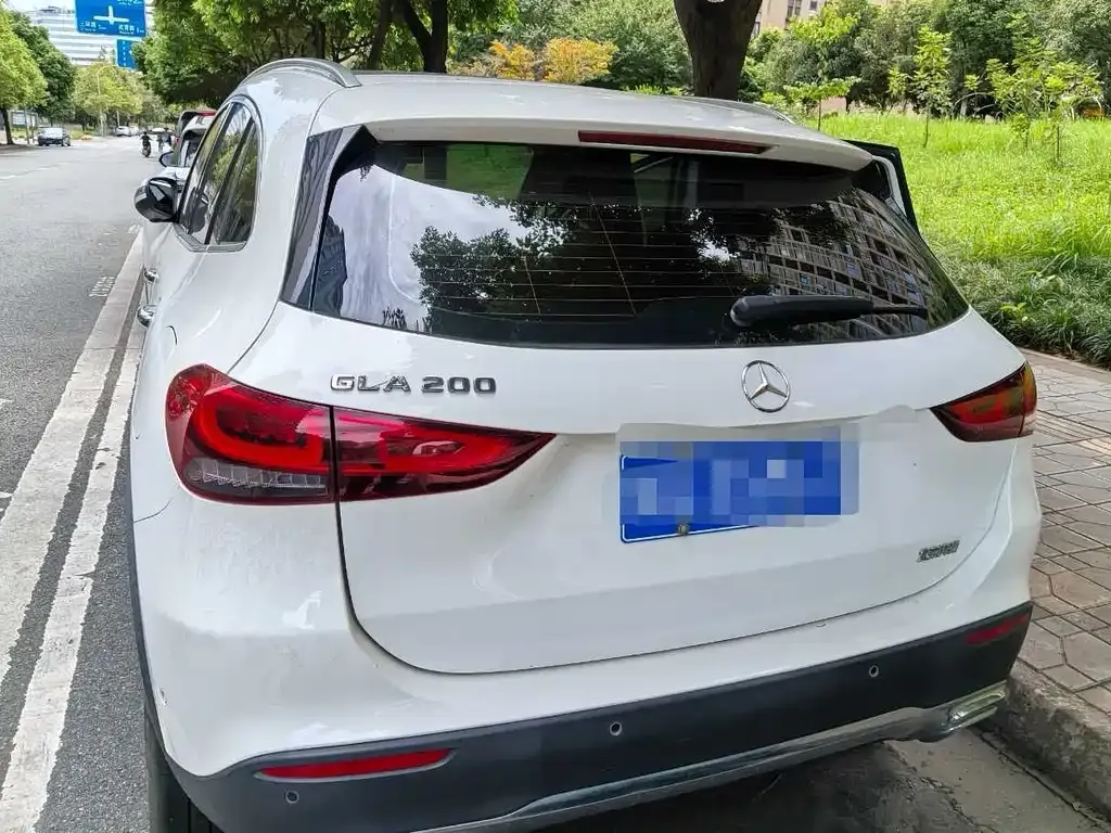 Mercedes-Benz GLA — фото 5