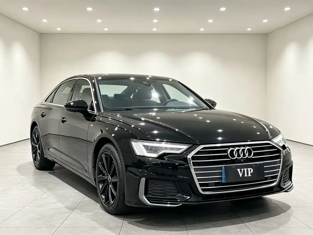 Audi A6L — фото 1
