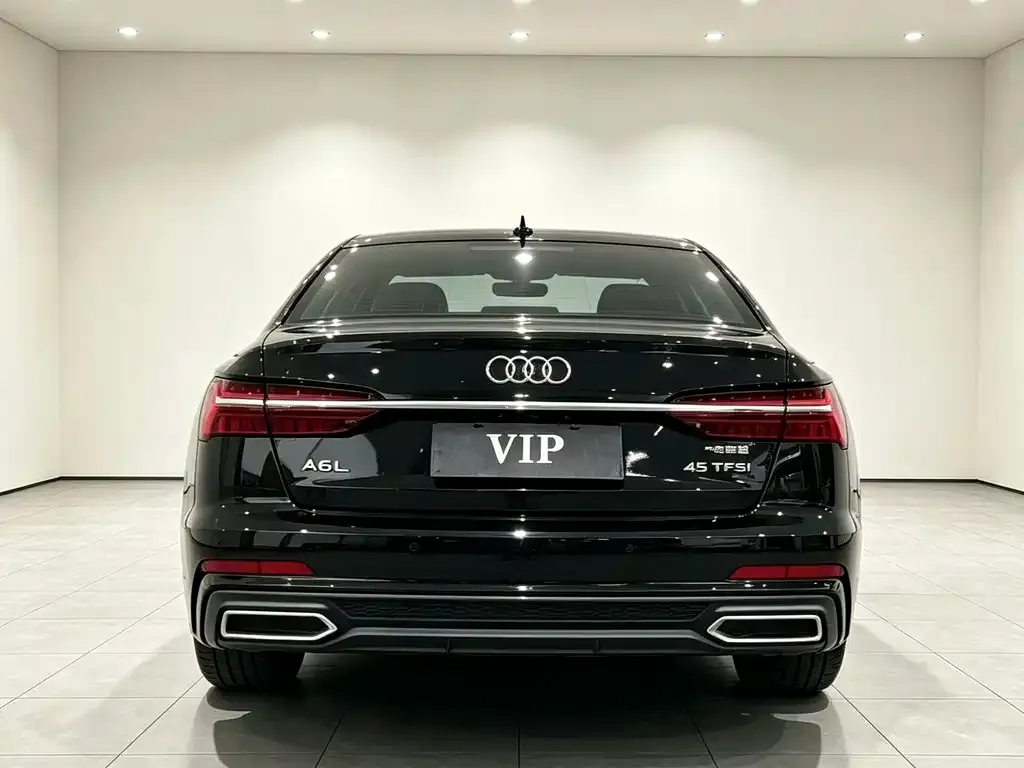 Audi A6L — фото 7