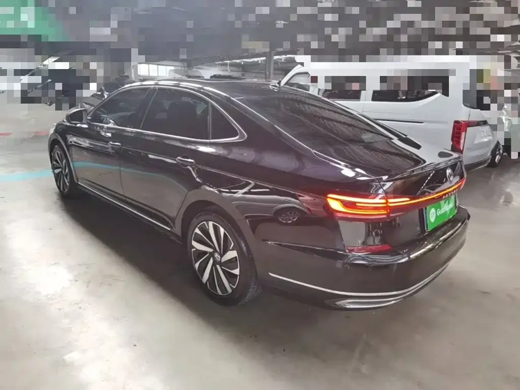 Volkswagen Passat — фото 7
