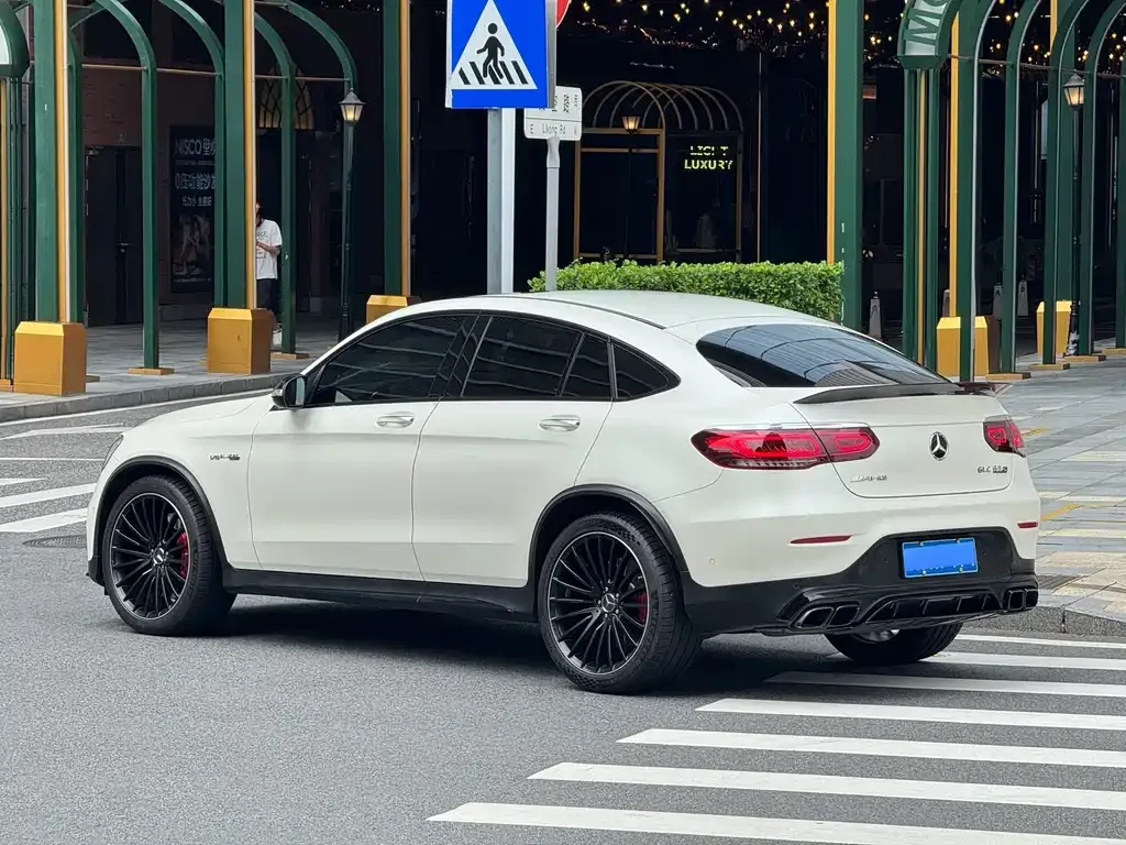 Mercedes-Benz GLC Coupe AMG — фото 5