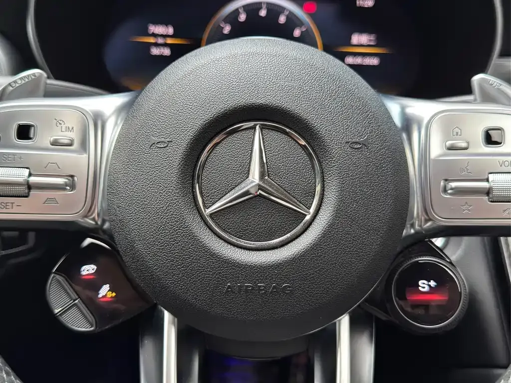 Mercedes-Benz GLC Coupe AMG — фото 8