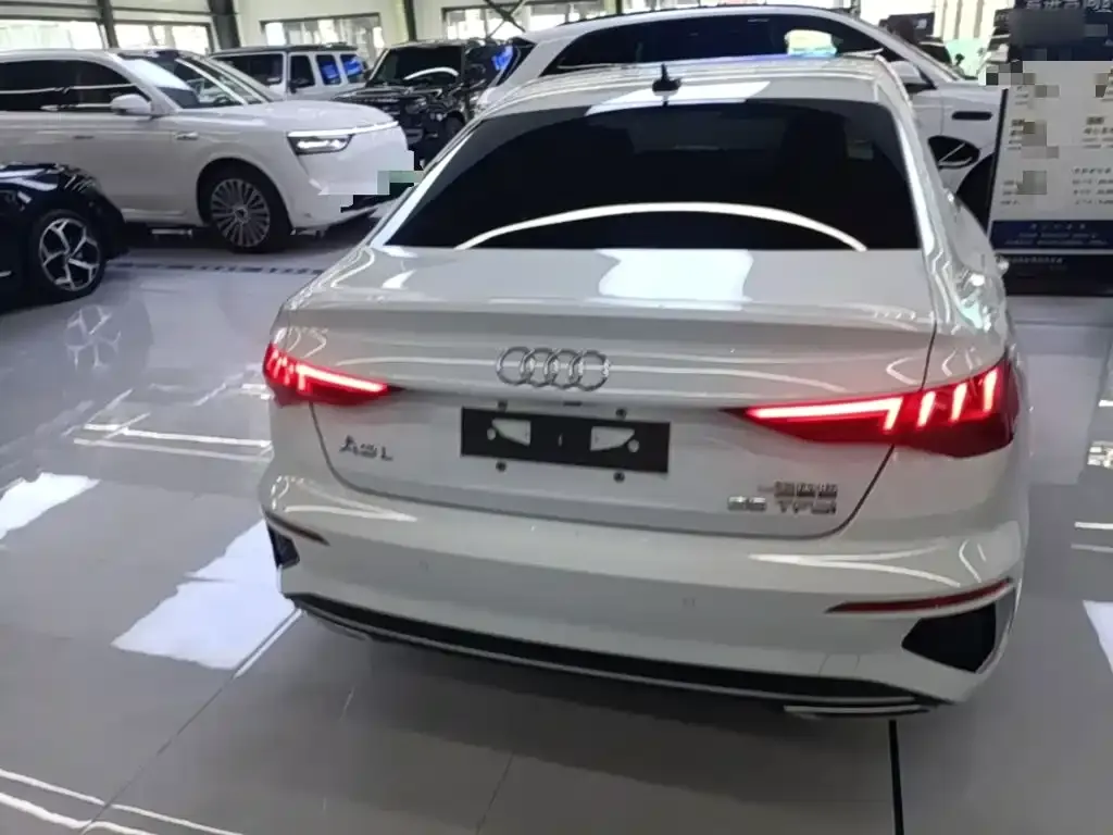 Audi A3 — фото 5