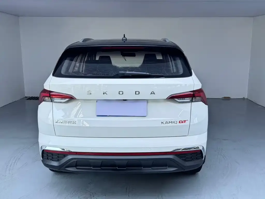 Skoda Kamiq — фото 8