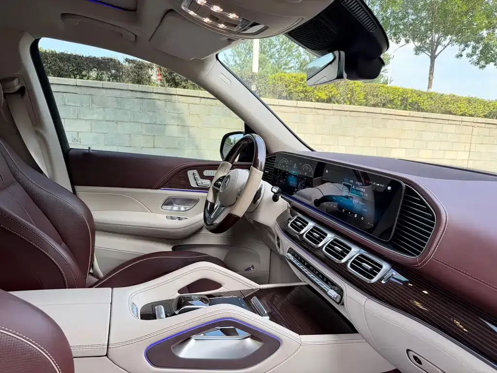 Mercedes-Benz GLS — фото 2