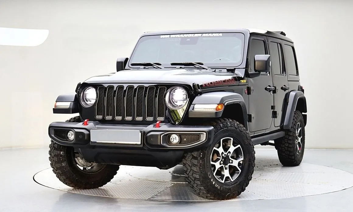 Jeep Wrangler — фото 1