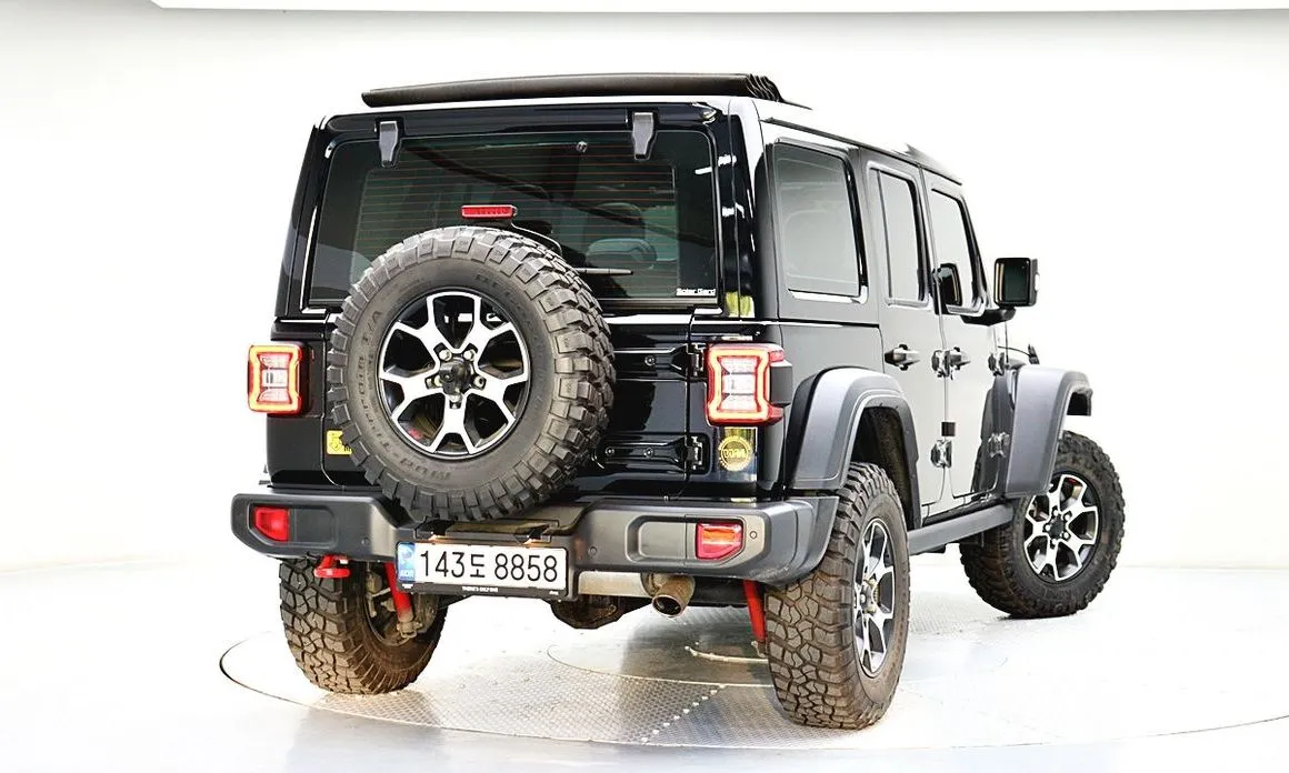 Jeep Wrangler — фото 4
