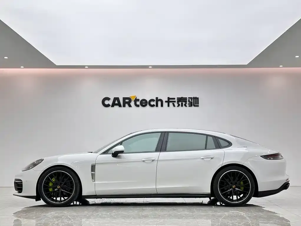 Porsche Panamera — фото 2