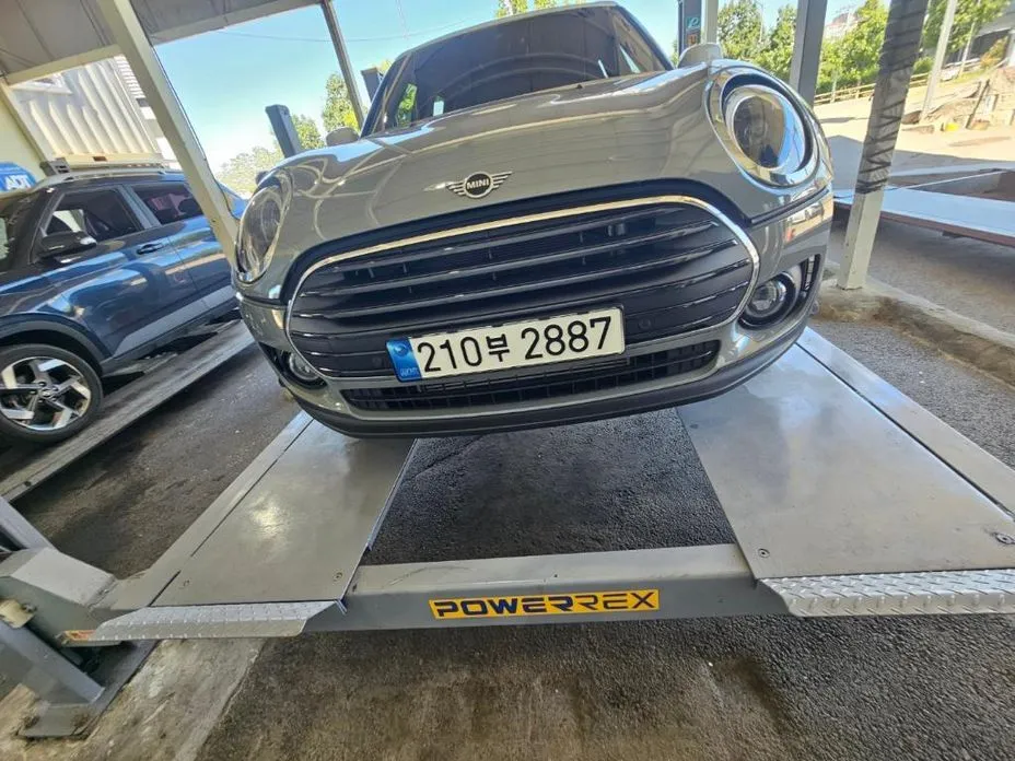 Mini Clubman — фото 1