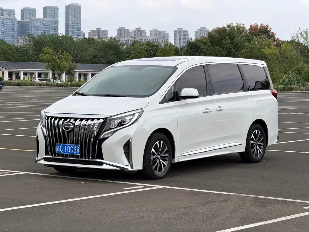GAC Motor Trumpchi M8 — фото 1