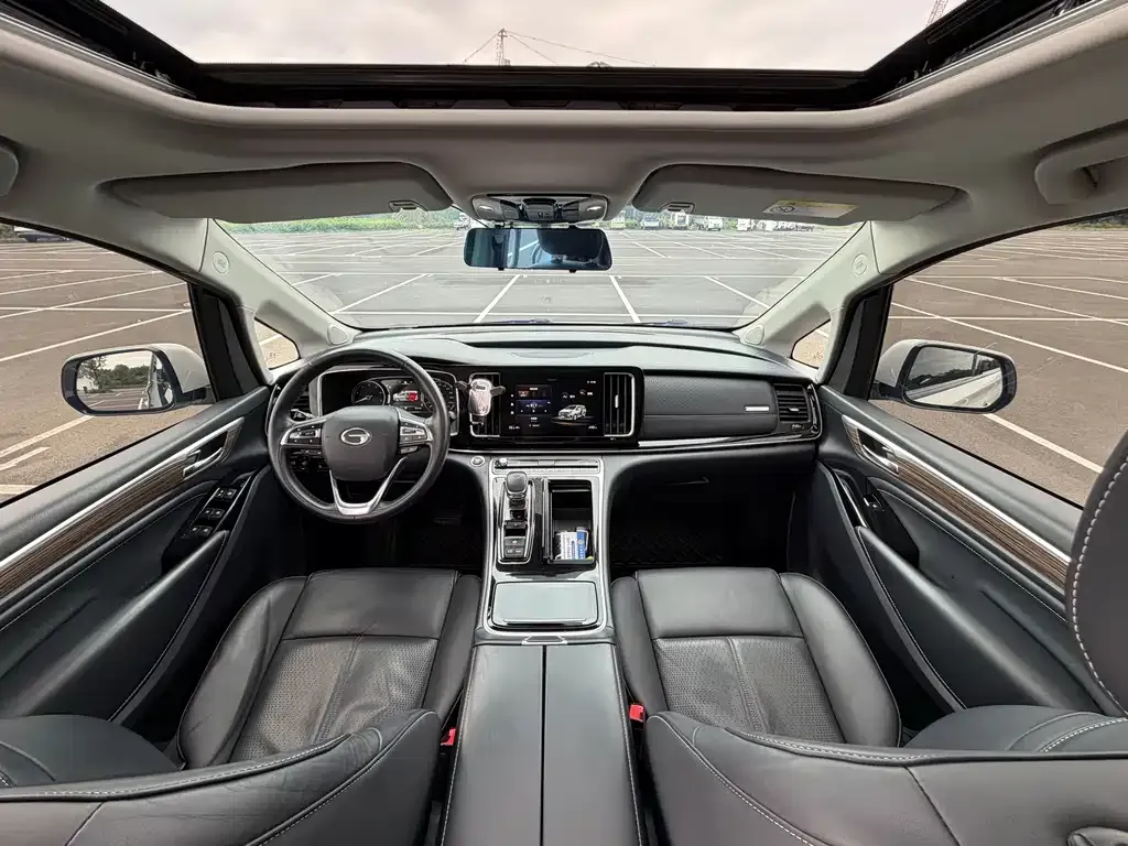 GAC Motor Trumpchi M8 — фото 9