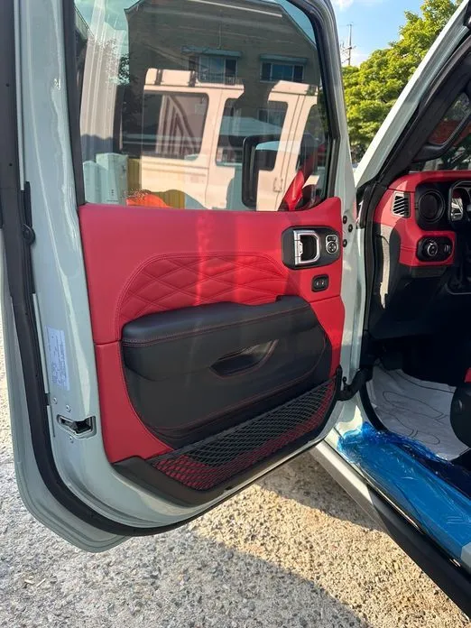 Jeep Wrangler — фото 4