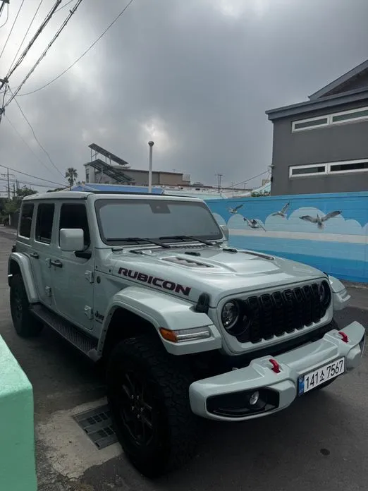 Jeep Wrangler — фото 10