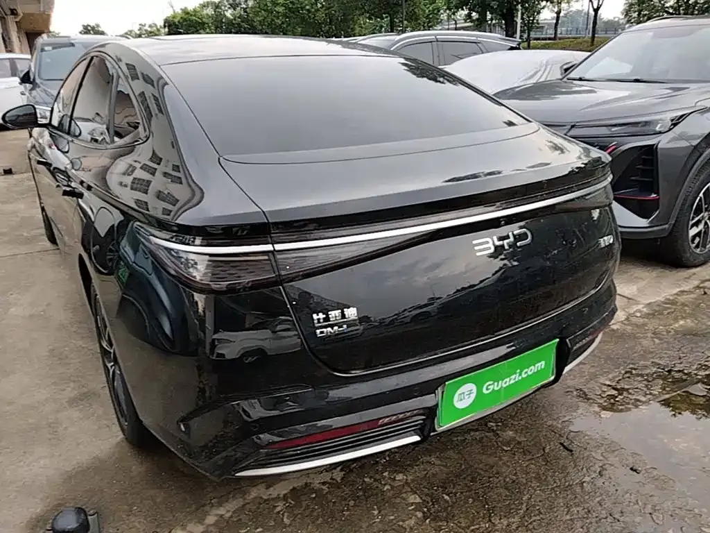 BYD Seal 07 DM-i — фото 6