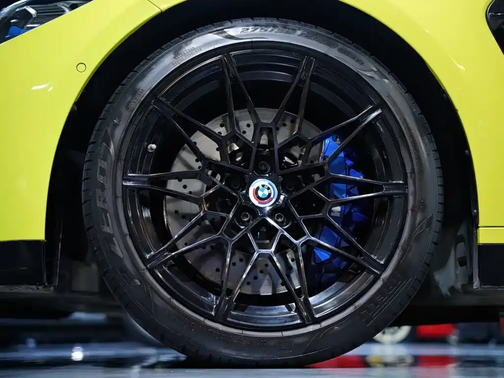 BMW M4 — фото 5