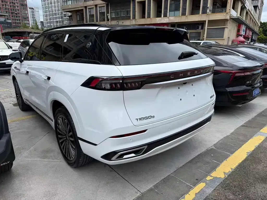 Chery Tiggo 9 — фото 10