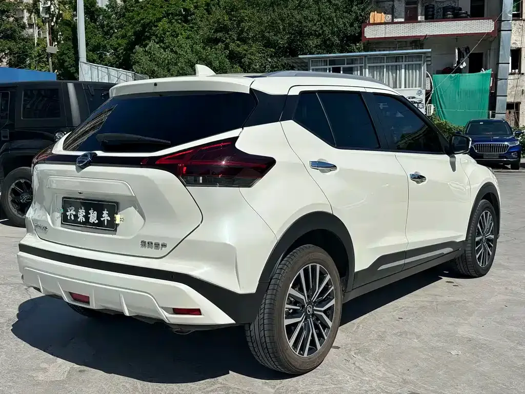 Nissan Kicks — фото 7