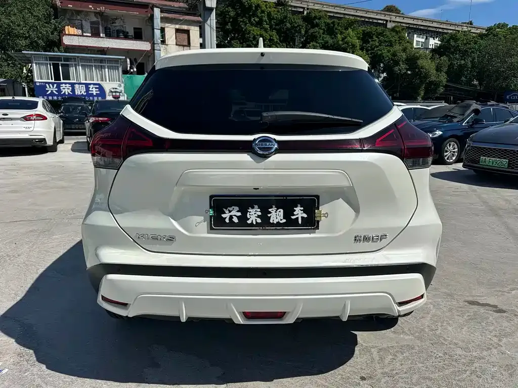 Nissan Kicks — фото 3