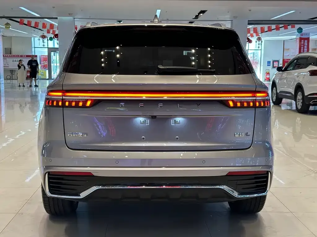 Geely Xingyue L — фото 4