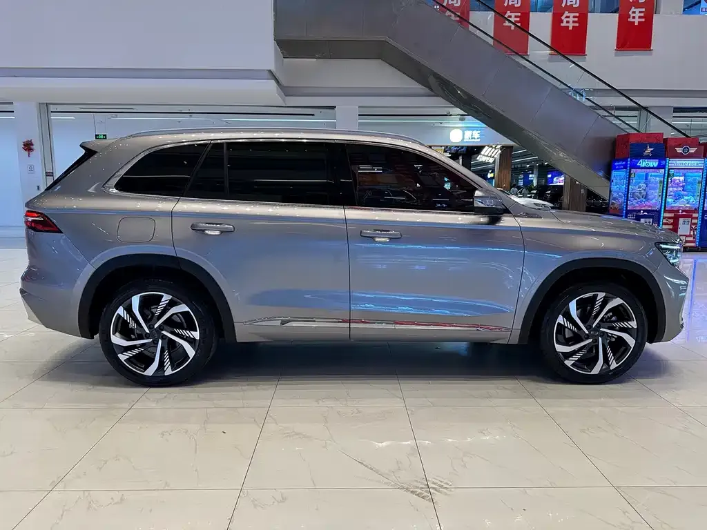 Geely Xingyue L — фото 2