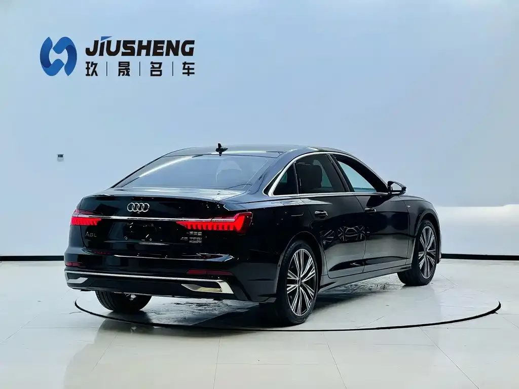 Audi A6L — фото 10
