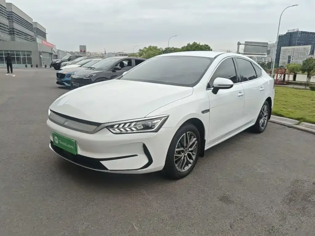 BYD Qin PLUS — фото 1