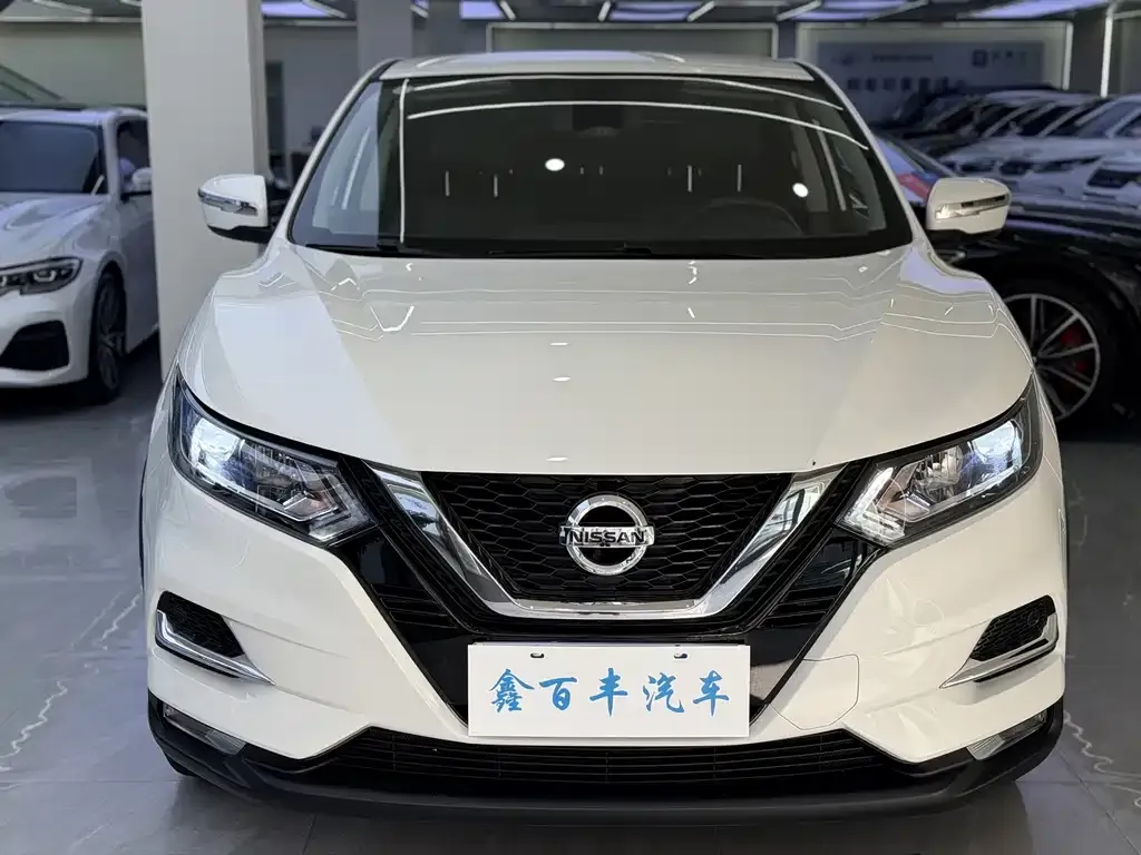 Nissan Qashqai — фото 4