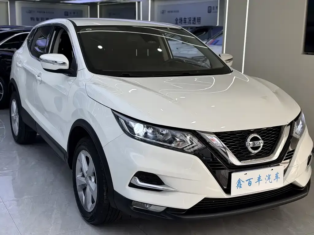 Nissan Qashqai — фото 2