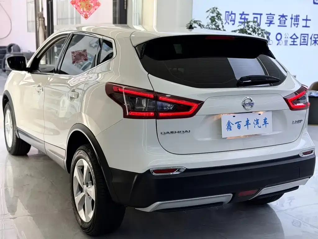 Nissan Qashqai — фото 5