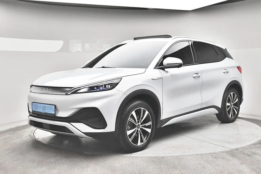 BYD Atto 3 — фото 1