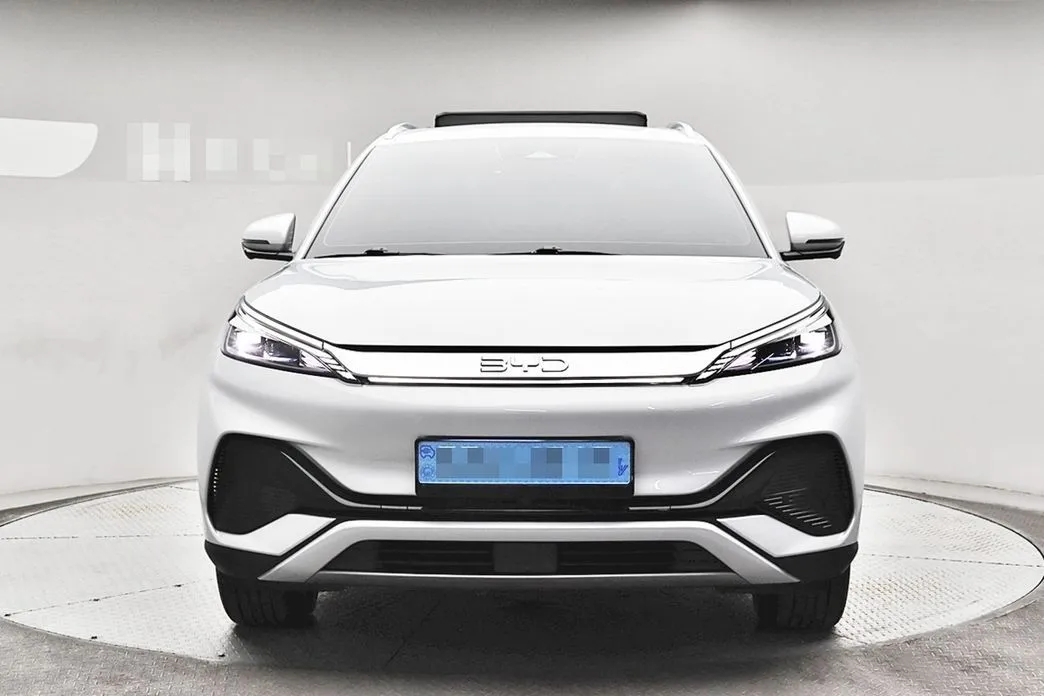 BYD Atto 3 — фото 3