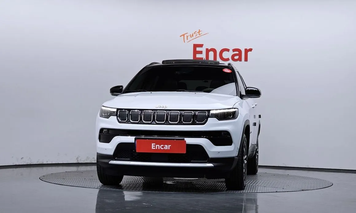 Jeep Compass — фото 5