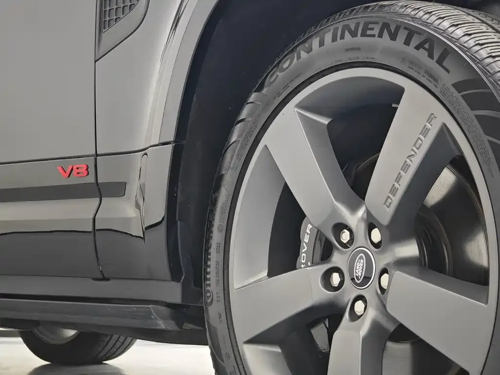 Land Rover Defender — фото 8