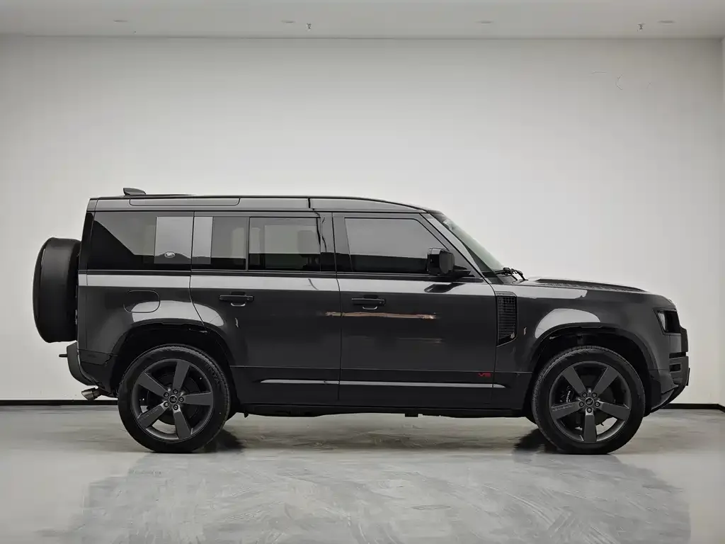 Land Rover Defender — фото 2