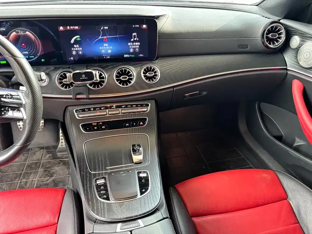 Mercedes-Benz E-Class (Import) — фото 8