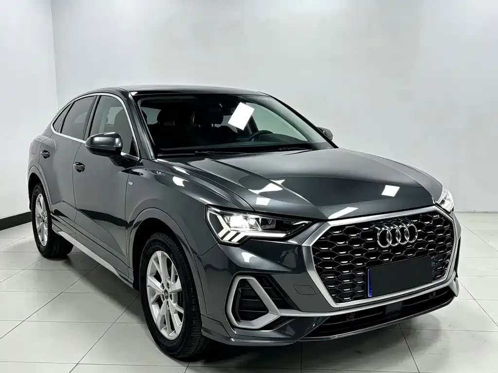 Audi Q3 Sportback — фото 2