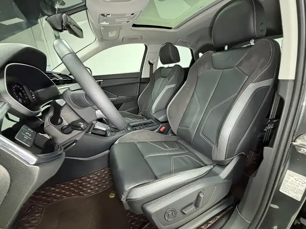 Audi Q3 Sportback — фото 6