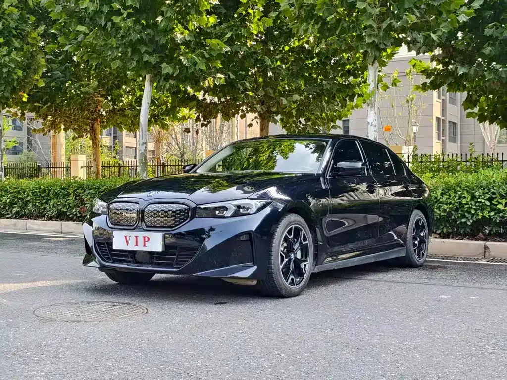 BMW i3 — фото 1