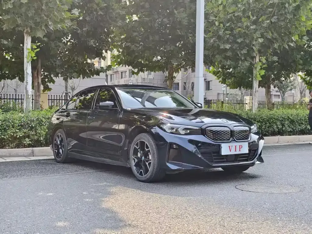 BMW i3 — фото 7